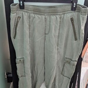 Lane Bryant Drab Green Jogger pants, Sz. 18/20 EUC